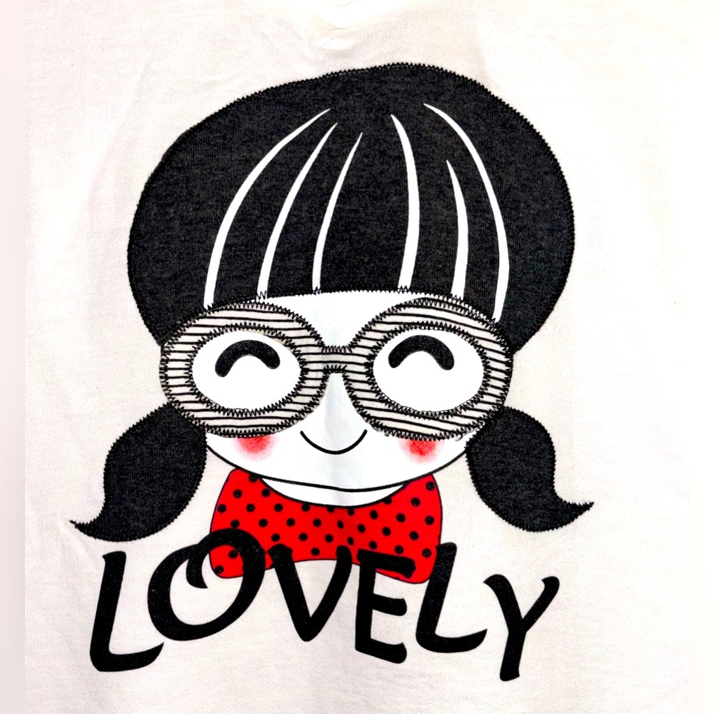 Vero moda ( “ lovely “ sweater hoodie)